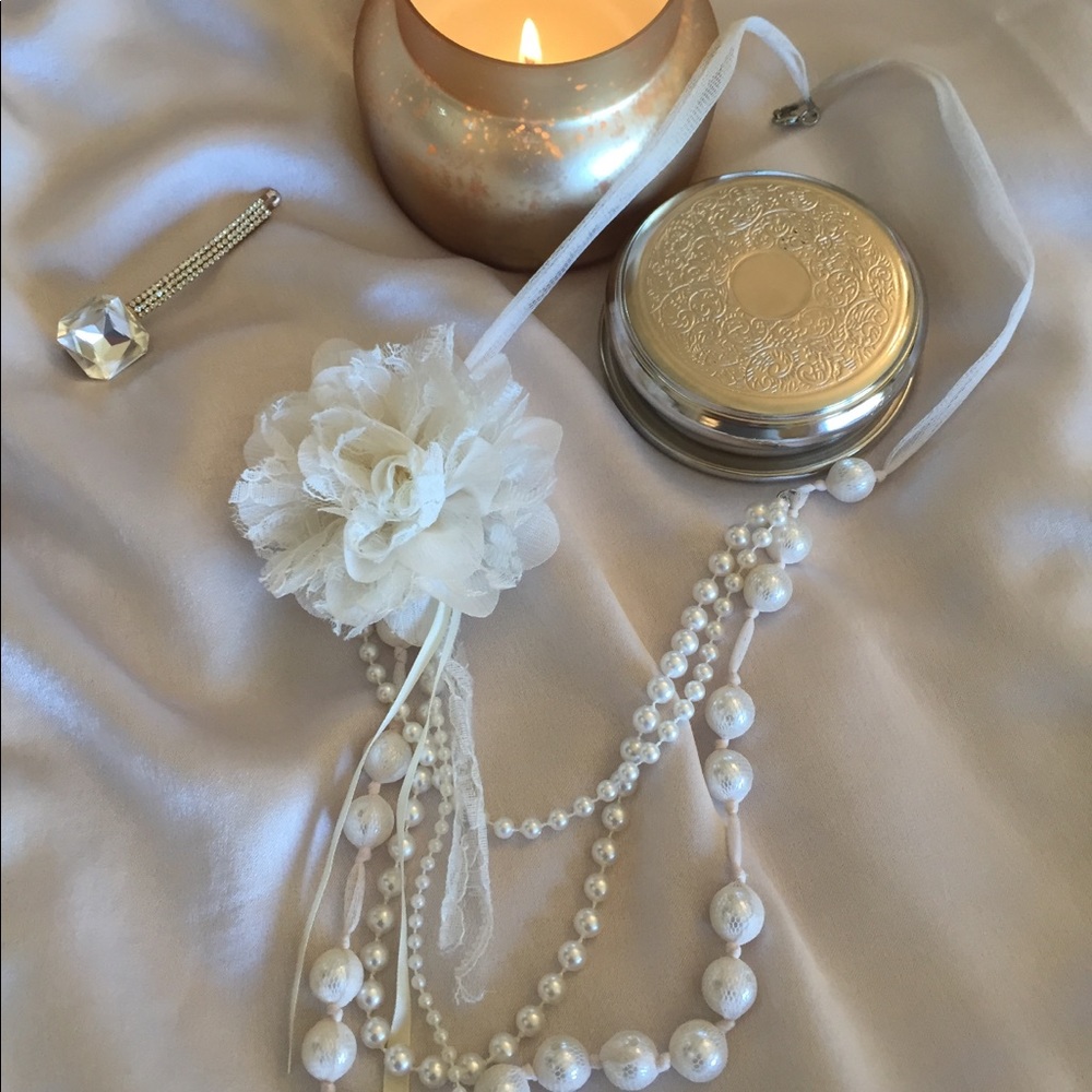 Pearl necklace